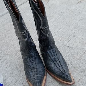 Wrangler black cowboy boots USA size7and ahalf mex size 6and a half